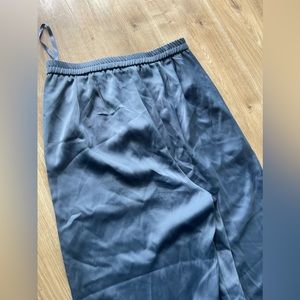 Uniqlo Women’s High Rise Blue Gray Pants Size XS